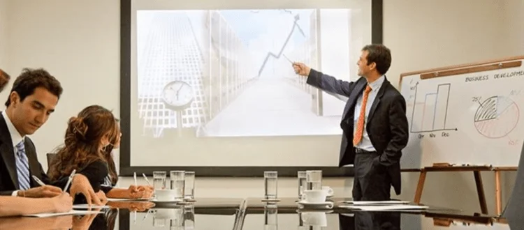 5 TIPS ON HOW TO PRESENT YOUR VISUAL PRESENTATION